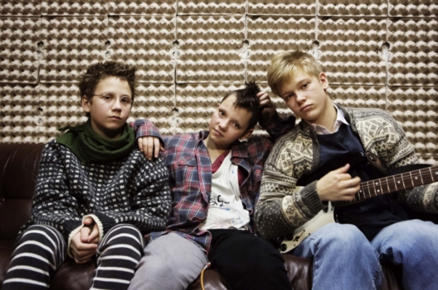Opening: WE ARE THE BEST! Showcases Adorable Pre-teen Angst Set In The 80s